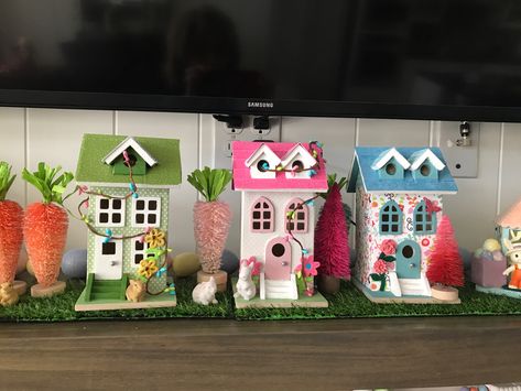 My version of Michael”s Easter houses. Easter Village Houses, Miniature Easter Scenes, Easter Village, Easter Dollhouse, Easter Miniature Scene, Easter House, Bunny Decorations, Holidays Crafts, Cardboard Houses