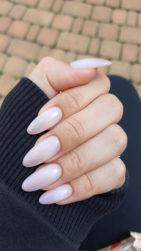 Round Long Acrylic Nails, Long Round Acrylic Nails, Round Long Nails, Round Nails Long, Long Nails Round, Round Tip Nails, Long Round Nails, Rounded Acrylic Nails, Pastel Pink Nails