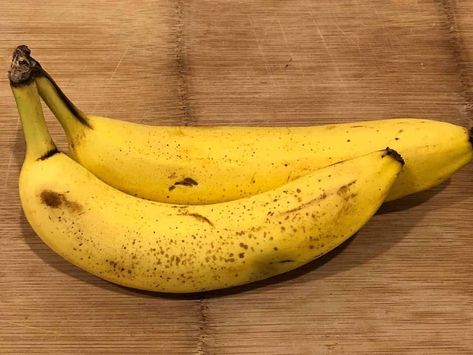 2 Banana Bread Recipe (Banana Bread with 2 Bananas) Banana Bread With 2 Bananas, 2 Banana Bread, 2 Bananas Banana Bread, Recipe Banana Bread, Recipe For Banana Bread, Best Banana Bread Recipe, Recipe Banana, Recipe For 2, Easy Banana Bread Recipe