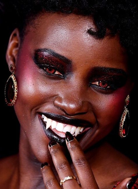 Modern Vampires, Rose Lalonde, Black Vampire, Vampire Makeup, Lupita Nyongo, Vampire Movies, Catty Noir, Morticia Addams, Halloween Tattoo