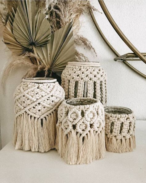 Macrame Jars, Decoration Business, Deco Boheme, Macrame Ideas, Macrame Decor, Diy Creative Crafts, Macrame Art, Macrame Patterns, Macrame Diy