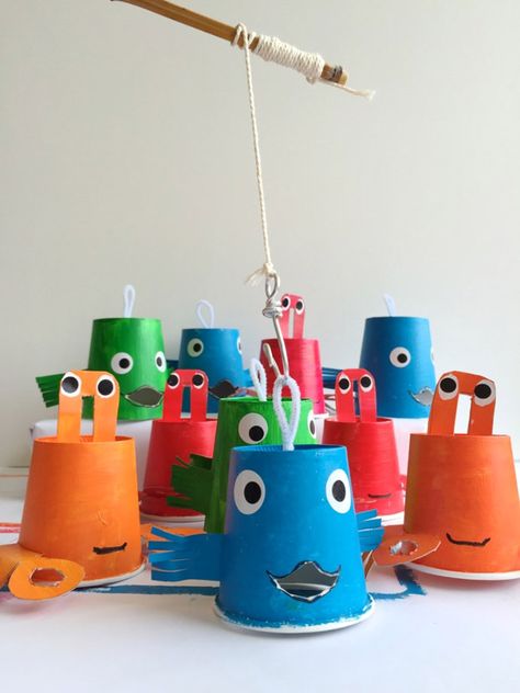 Reel In The Fun With A DIY Paper Cup Fishing Game ⋆ Handmade Charlotte Diy Fishing Game, Paper Cup Crafts, Fish Games, Diy Kids Games, Handmade Charlotte, Cup Crafts, Games For Toddlers, Carnival Games, Fishing Game