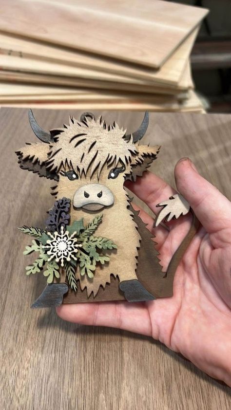 Laser Cut Christmas Ideas Laser Wood Projects, Laser Cut Wood Projects, Laser Ornaments, Laser Cut Christmas Ornaments, Easter Laser Cut, Diy Laser Engraver, Engraver Ideas, Christmas Ornaments Svg, Highland Cow Christmas