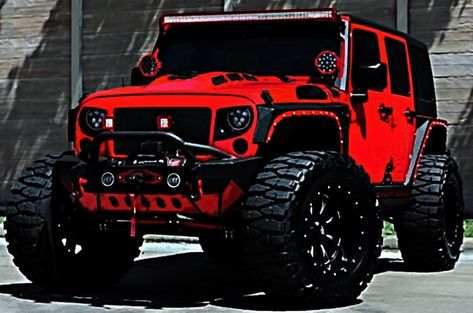 Offroad Jeep Wrangler, Red Jeep Wrangler Unlimited, Cool Jeeps Wrangler, Cars Jeep Wrangler, Red Jeep Wrangler, Mobil Off Road, Rolls Royce Car, Tmax Yamaha, Cars Tattoo