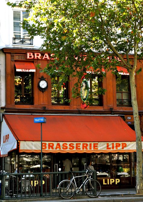 Brasserie Lipp...Opened in 1880, it gained immortality when Hemingway sang it's praises in A Moveable Feast. Brasserie Lipp Paris, A Moveable Feast, Cafe Society, Paris Cafe, Living In Paris, I Love Paris, Saint Germain, Cafe Bar, Cafe Restaurant