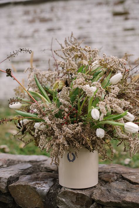 a daily something: Gathered and Foraged Winter Arrangements + A Retreat for Creatives Quotes Flower, Floral Hair Crown, Winter Arrangements, Winter Bouquet, Hanging Flowers, Winter Flowers, Flower Quotes, Ideas Quotes, Floral Centerpieces