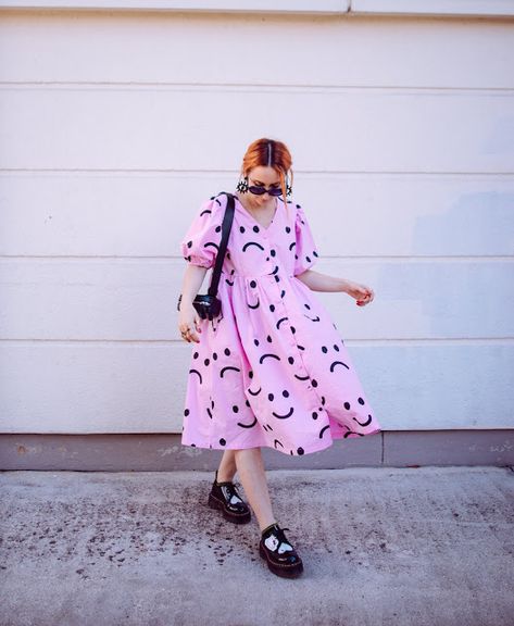 Plus Size Dress Pink, Lazy Oaf Dress, Lazy Oaf Aesthetic, Lazy Oaf Outfit, Pink Plus Size Dresses, Quirky Clothing, Happy Dresses, Fun Dresses, Dopamine Dressing