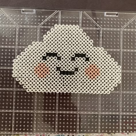 Cloud Perler Bead Patterns, Cloud Perler Beads, Hama Beads Kawaii, Hamma Beads Ideas, Pearl Beads Pattern, Easy Perler Beads Ideas, Easy Pixel Art, Hama Beads Design, Clouds Pattern