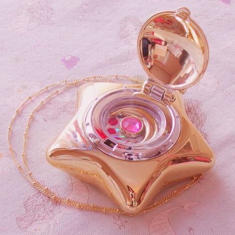 bitmapdreams — Moonlight Memory Series - Hoshizora no Orgel Pink... Magical Girl Items, Sailor Moon Merchandise, Magical Girl Aesthetic, Sailor Moon Aesthetic, Usagi Tsukino, Kawaii Jewelry, Magical Jewelry, Kawaii Accessories, Glitter Force