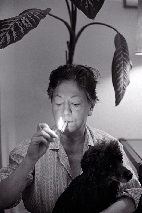 NP_PE_DP001 : Dorothy Parker - Iconic Images Dorothy Parker, Women Writers, People Of Interest, American Poets, Writers And Poets, Gone Girl, Book Writer, The New Yorker, Inspirational People