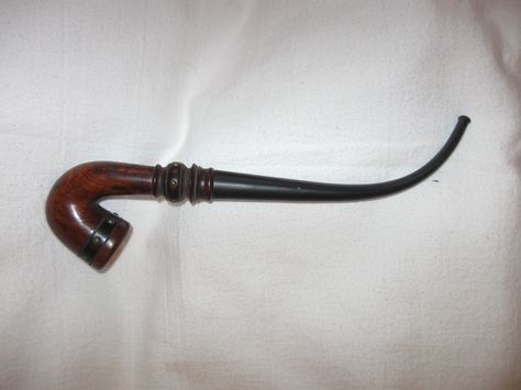 Dnd Druid, Cool Pipes, The Illusionist, Handmade Pipe, Long Pipe, Wooden Pipe, Wood Bark, Wood Pipe, Pipes And Cigars