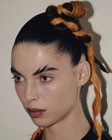 Isamaya French Beauty, Isamaya French Editorial, Isamaya Makeup, Isamaya French, Isamaya Beauty, Eyebrow Slits, Spring Hair Trends, Eyebrow Trends, Face Piercings