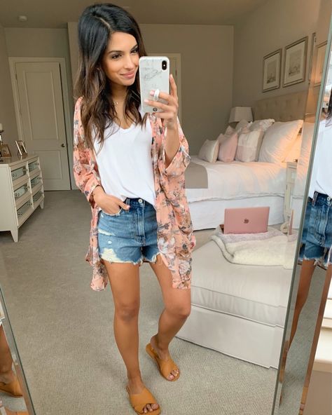 Summer Outfits For Moms, Spring Break Outfit, Cute Spring Outfits, Trendy Summer Outfits, Beauty And Fashion, Mom Outfits, Casual Summer Outfits, Spring Summer Outfits, Outfit Idea