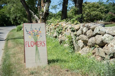 Fresh Flower Sign, Roadside Flower Stand Ideas, Flowers For Sale Sign, Roadside Flower Stand Diy, Flower Stand Sign, Fresh Cut Flower Sign, Farmstand Sign, Fresh Flowers Sign, Roadside Flower Stand