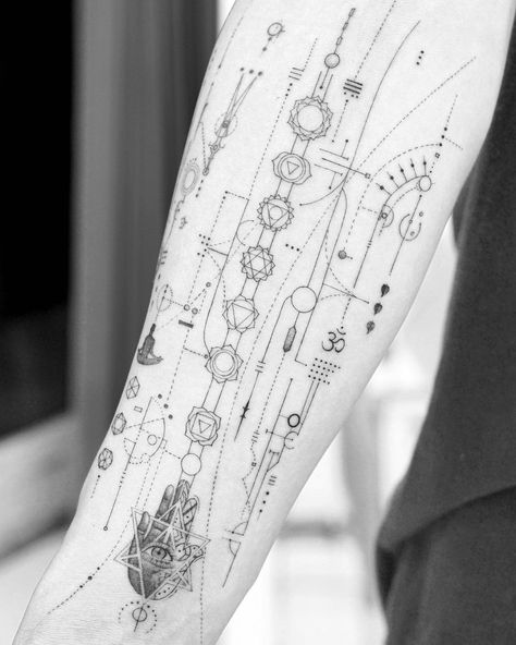 Bali Fineline Tattoo on Instagram: "Was done for @lovelifepassport . Forearm part of fullsleeve tattoo. Soon I need to make a vidoe for full view I think. Hard to post it best…" Spiritual Tattoos Ideas, Geometric Universe Tattoo, Geometric Line Tattoo, Chakra Tattoo, Yoga Tattoos, Fineline Tattoo, Knot Tattoo, Sacred Geometry Tattoo, Tattoo Inspiration Men