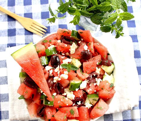 Looking for a way to enjoy that huge watermelon? Try Greek watermelon Salad! http://robustrecipes.com Greek Watermelon Salad, Watermelon Kiwi Grape Salad, Watermelon Gorgonzola Salad, Watermelon Salad With Cucumber And Feta, Watermelon Halloumi Salad, Watermelon Leaves, Watermelon Salad Recipes, Cut Watermelon, Watermelon Salad