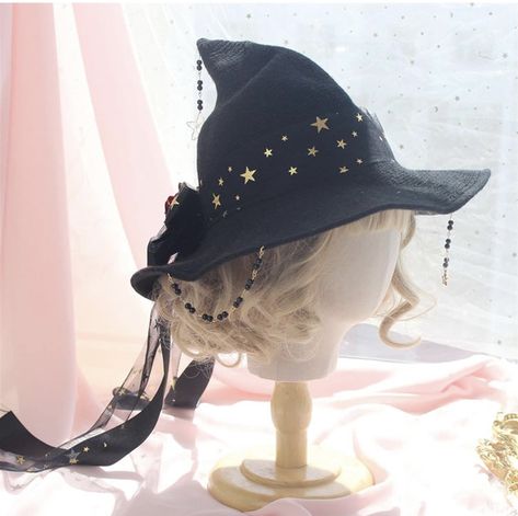 Cottagecore witch hat with stars Cottagecore Witch, Anime Witch, Hat Party, 2024 Halloween, Fairytale Fashion, Halloween Witch Hat, Star Magic, Witch Costume, Cosplay Halloween