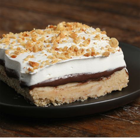 Easy No-Bake Peanut Butter Chocolate Pie Peanut Butter Chocolate Pie, The Salty Cooker, Pumpkin Chiffon Pie, Kill Joy, Whipped Cream Topping, Dessert Breads, Chocolate Peanut Butter Desserts, Pudding Flavors, Chilled Desserts