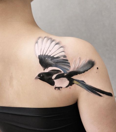 Jackdaw, Show Beauty, B Tattoo, Bird Tattoo, E Tattoo, Time Tattoos, Tattoo Work, Birds Tattoo, Magpie