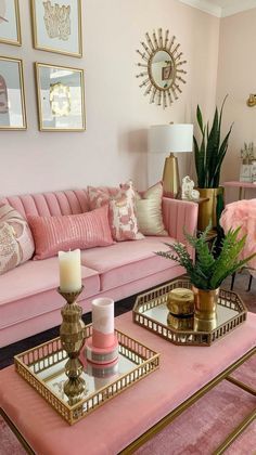 Pink Gold Apartment, Cute Girly Apartment Decor, Pink Hair Salon, Apartments Decorating Ideas, Feminine Apartment, Girly Living Room, Feminine Space, Girly Home Decor, Girly Apartments