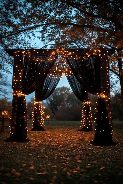 Romantic Celestial Wedding, Celestial Wedding Arch, Night Time Wedding Ideas, Backdrop For Wedding Ceremony, Outside Night Wedding, Outdoor Night Wedding Decorations, Celestial Party Decor, Wedding Alter Candles, Night Time Wedding Ceremony