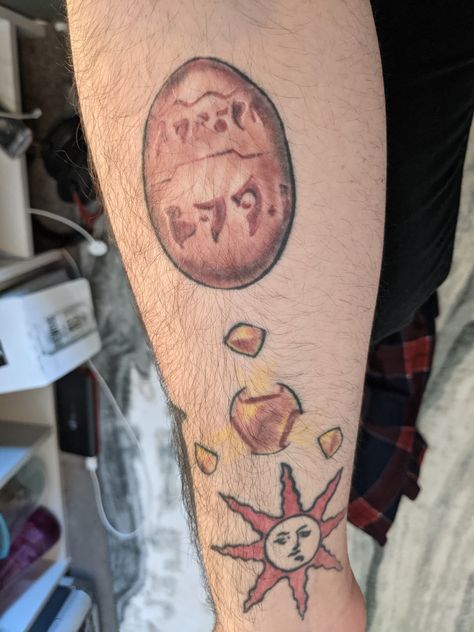 https://www.reddit.com/r/jakanddaxter/comments/mfnxb8/jak_and_daxter_tattoos/ Jak And Daxter, Jak & Daxter, Inspirational Tattoos, Tatting, Piercings, Tattoos, Beauty