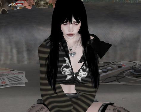 Sims 3 Aesthetic, Aesthetic Sims, Posters Aesthetic, Yandere Girl, Y2k Profile Picture, Emo Pfp, Punk Poster, Alt Girls, Retro Horror