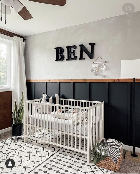 Gender Neutral Nursery Design, Black Crib, Newborn Room, Baby Nursery Inspiration, Simple Nursery, Baby Room Neutral, Baby Room Themes, Mid Century Boho, Baby Boy Room Decor