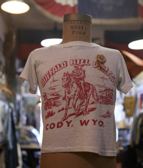 Vintage Western T Shirts, Cowboy T-shirt, Cowboy Tshirt Designs, Vintage Ringer Tee, Screen Printed Shirts, Vintage Shirt Design, Tshirt Business, Screen Printing Shirts, Closet Inspiration