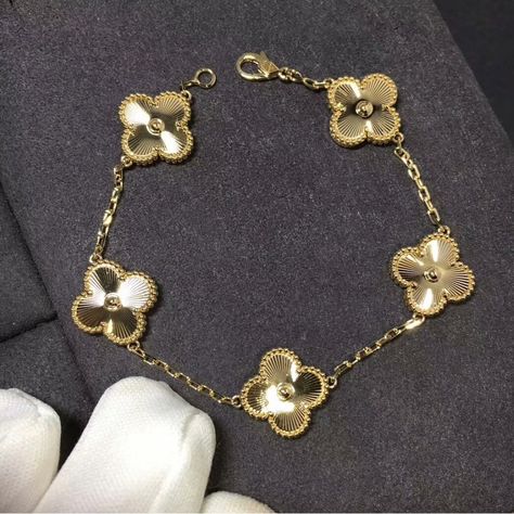 Stunning 18k Gold Vermeil Over Plated Sterling Silver Length 7 3/4” Comes In A Gift Box / Packaged With Vintage Alhambra Bracelet, Alhambra Bracelet, Gold Vans, Clover Bracelet, 18k Gold Bracelet, Hermes Jewelry, 18k Gold Earrings, Motif Vintage, Dope Jewelry