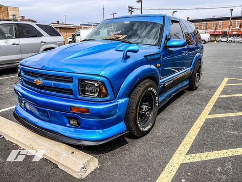 S10 Truck, Custom Paint Motorcycle, Mexican Culture Art, Chevy Blazer, S10 Blazer, Chevy S10, Chevrolet Captiva, Chevrolet Blazer, Mexican Culture