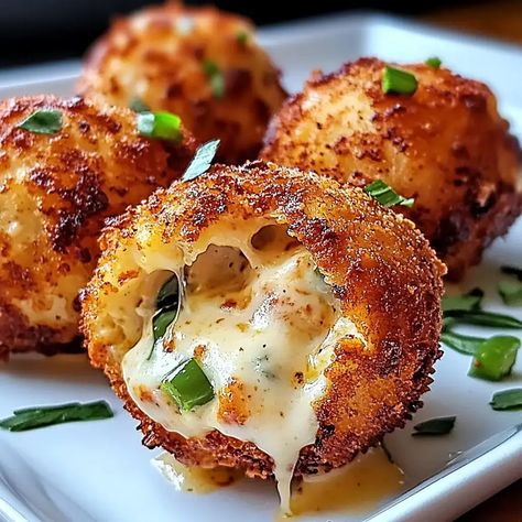 Smoked Jalapeño Popper Chicken Bombs Chicken Bomb, Jalapeno Appetizer, Chicken Poppers, Smoked Jalapeno, Popper Chicken, Chicken Dance, Jalapeno Popper Chicken, Chicken Balls, Jalapeno Chicken