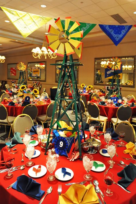 Setting the Mood: IT'S STATE FAIR TIME! State Fair Party Decorations, State Fair Party, State Fair Theme, County Fair Birthday, Texas Party, Bar Mitzvah Themes, Fair Theme, Texas State Fair, Wedding Party Table Decorations