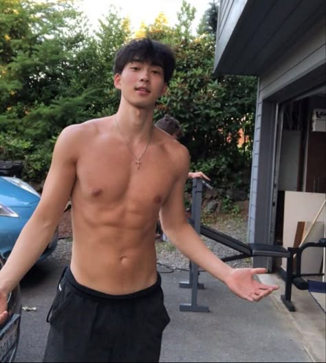 Fred Liu, Muka Lelaki, Men Abs, Brp Port, Hot Asian Men, Cute Boyfriend, Boy Photo, Aesthetic Guys