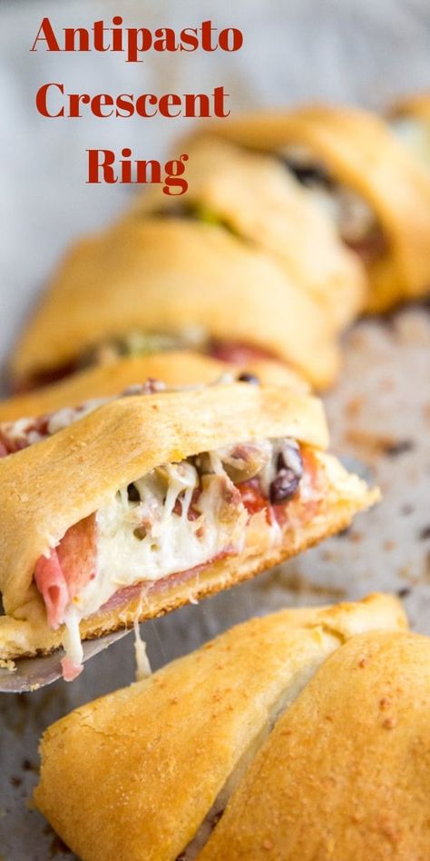 This antipasto crescent ring recipe is easy and fun to share!    This easy appetizer is filled with a blend of meats and cheeses that is tasty and delicious! #appetizer #crescentring #antipasto #fingergood #appetizer via @Lemonsforlulu Cresent Ring, Crescent Ring Recipes, Crescent Recipes, Antipasto Salad, Crescent Ring, Meat Appetizers, Crescent Roll Recipes, Crescent Roll, Easy Appetizer Recipes