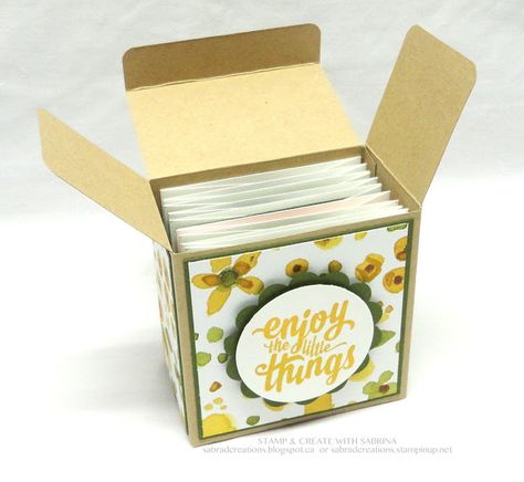 Cute little box with 10 3x3 gift cards...great way to use scraps of paper Stationary Organizer, 3x3 Cards, 3d Templates, Box Folding, Cars Ideas, Mini Note, 3d Ideas, Gift Card Boxes, Pizza Box