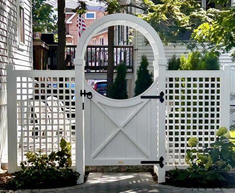 Scalloped Board Gate with Lattice Side Panels and Spindle Top Arbor | Walpole Outdoors Lattice Fences And Gates, Fence With Gate, Walpole Outdoors, Lattice Garden, Side Gate, Side Gates, Lattice Fence, Garden Architecture, Garden Gate