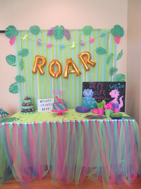 4 A Saurus Birthday, Girly Dinosaur Party, Girl Dinosaur Birthday Party, Girl Dinosaur Party, Dinosaur Birthday Theme, Girl Dinosaur Birthday, Party Dinosaur, Dinosaur Birthday Party Decorations, 3 Birthday