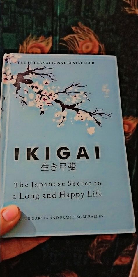 The Japanese secret to a long and happy life Japanese Math, Master Board, Japanese Books, Math Books, Book Of Life, Project Ideas, Live Life, Happy Life, Japan