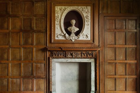 Paneled Oak - Etsy Tudor Paneling, Wooden Paneling, Dark Academia Cottagecore, English Room, Oak Panels, Gothic Design, Georgian Homes, Church Architecture, The Gothic