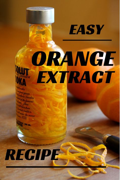 Easy Orange Extract recipe is pretty and makes a great gift for any cook or amateur bartender. Easy and cheap to make! | http://chloesblog.bigmill.com/homemade-orange-extract-recipe/ Orange Extract Recipes, Homemade Extracts, Diy Extracts, Dehydrating Food, Infused Honey, Orange Extract, Homemade Vanilla Extract, Homemade Spices, Homemade Seasonings