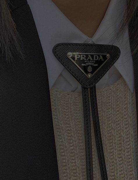 Prada Bolo Tie, Bolo Tie, Apple Store, Juventus Logo, College Outfits, Hottest Trends, Ipod Touch, App Store, Apple Music