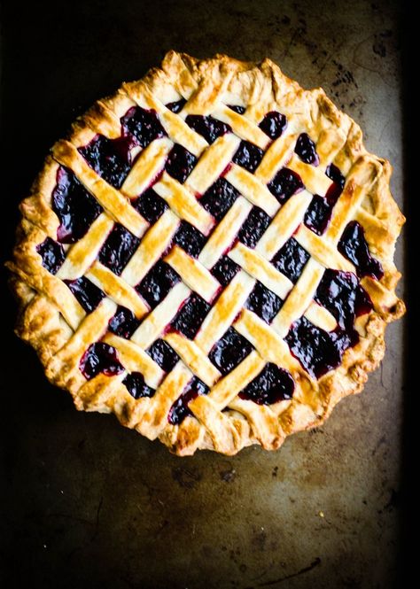 Perfect Pie Crust Recipe, Blackberry Pie, Blackberry Recipes, Perfect Pie Crust, Sweet Dough, Pie Crust Recipes, Blueberry Pie, Perfect Pies, Crust Recipe