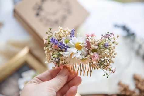 Wildflower Wedding Theme, Flower Bridal Hair, Wedding Comb, Spring Meadow, Flower Comb, Wedding Hair Comb, Wedding Plan, Bridal Hair Flowers, Flower Hair Comb