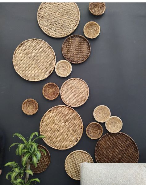 Dining Room Table Placemats, Wicker Wall Decor, Bali Style Home, Bar Counter Design, Rustic Log Furniture, African Inspired Decor, Restaurant Themes, Basket Wall Art, Modern Home Interior Design