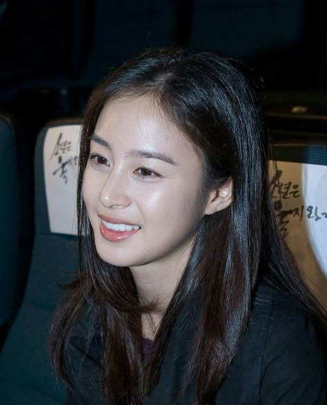 Kim Tae Hee, Korean Face, Asian Hair, Korean Actresses, Korean Hairstyle, Just Girl Things, Korean Makeup, Korean Beauty, Braid Styles