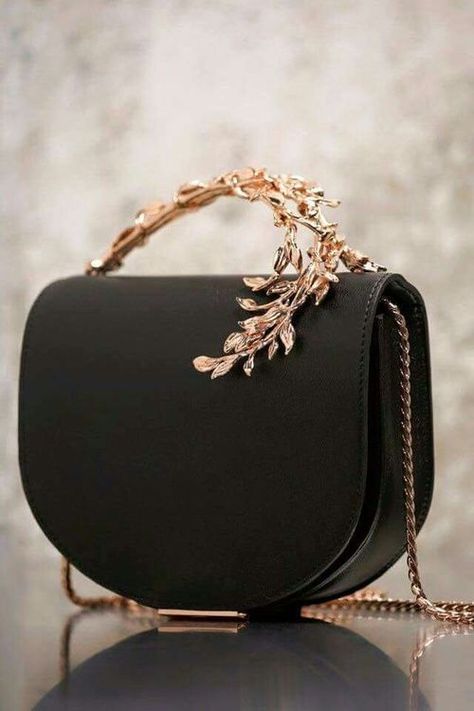 Tas Lv, Trendy Purses, Girly Bags, Stylish Backpacks, Luxury Purses, Fancy Bags, Lv Handbags, Beautiful Handbags, Black Purse