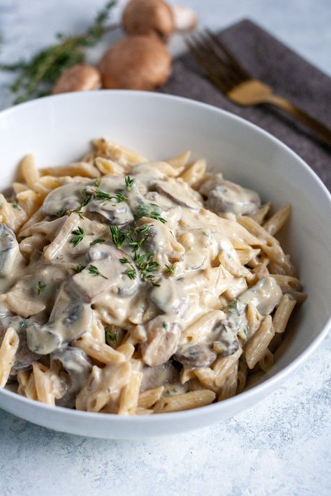 This mouthwatering garlic mushroom pasta uses Mori-Nu Silken Tofu in the creamy sauce! 🤤 Want to try this recipe at home? 🍄 📷: @wellvegan #pasta #mushroom #tofurecipe morinu.com Tofu And Mushroom Recipe, Garlic Mushroom Pasta, Silken Tofu Recipes, Tofu Pasta, Tofu Sauce, Creamy Vegan Pasta, Creamy Garlic Mushrooms, Mushroom Recipes Pasta, Vegetarian Ideas