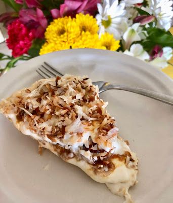 Coconut Pecan Caramel Pie, Caramel Coconut Pecan Pie, Carmel Pie Recipes, Coconut Caramel Pie, Carmel Pecan Pie, Whipped Cream Pie, Coconut Caramel Sauce, Sour Cream Muffins, Caramel Pecan Pie