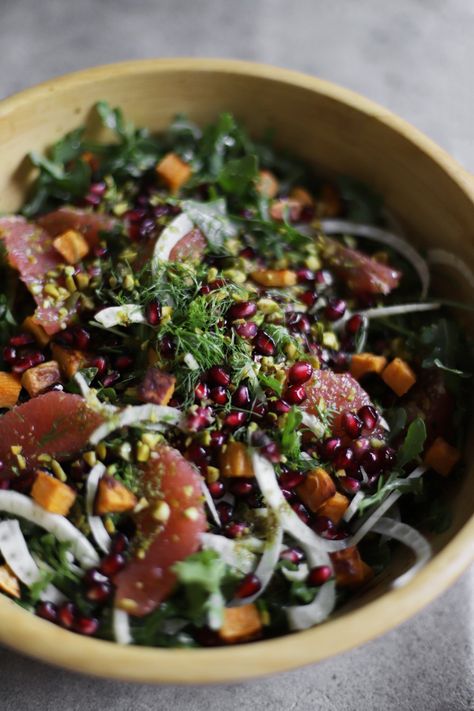 grapefruit fennel salad with za’atar dressing — Cardamom and Tea Fennel Grapefruit Salad, Salad Pomegranate, Salad Carrot, Winter Produce, Cottage Recipes, Squash Salad, Festive Food, Za Atar, Fennel Salad